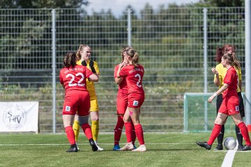 Bild 28 - Saisonstart Oberliga